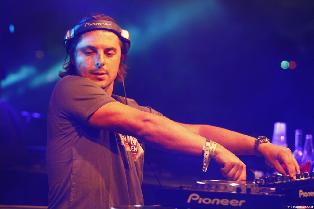 axwell