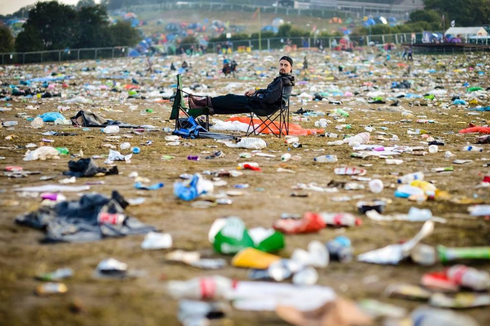 Glastonbury-clean-up (1)