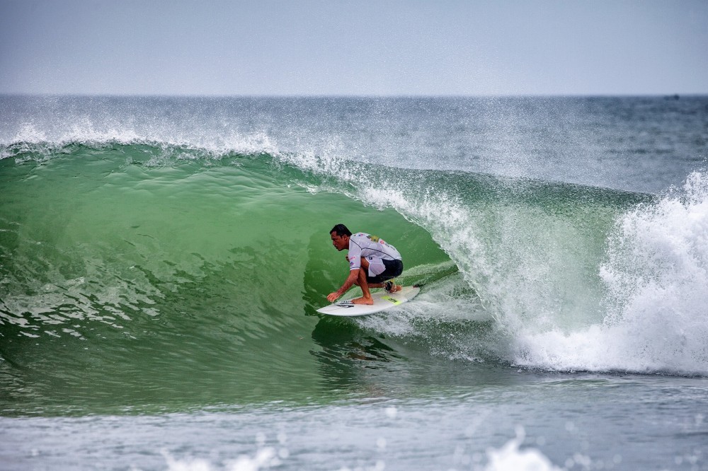 covelong surfing tim hain16