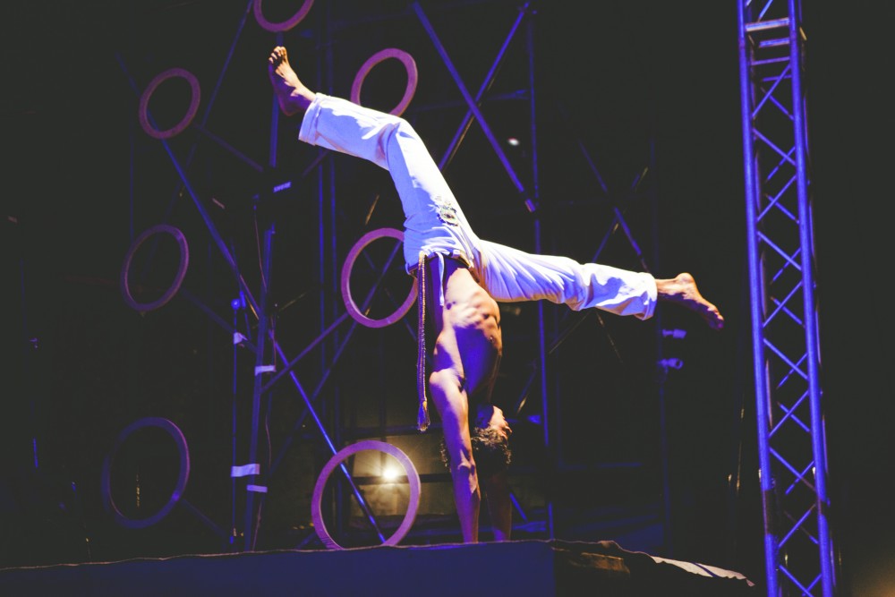 Acrobatics, dancers and painters performed live alongside bands and acts on stage - Photo credit - Aman Deshmukh