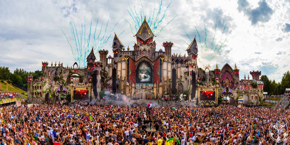 Tomorrowland-10-tracks