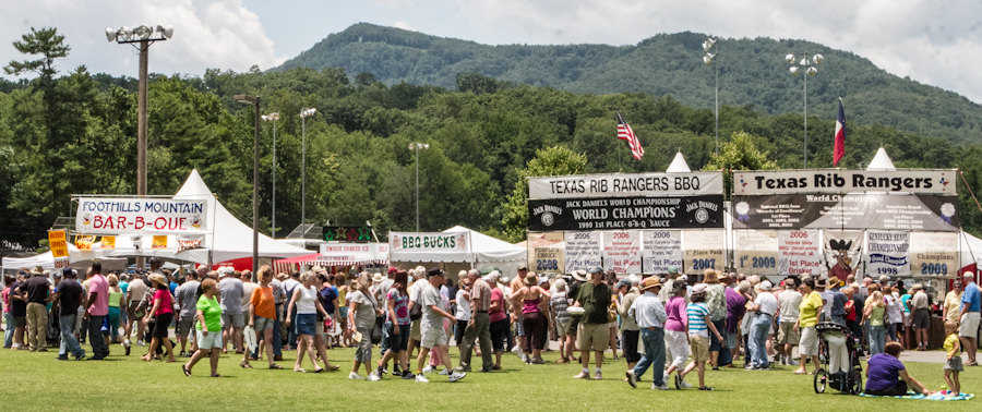 Blue-Ridge-BBQ-Festival-in-Tryon-NC