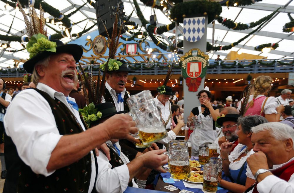 Courtesy : oktoberfest.net