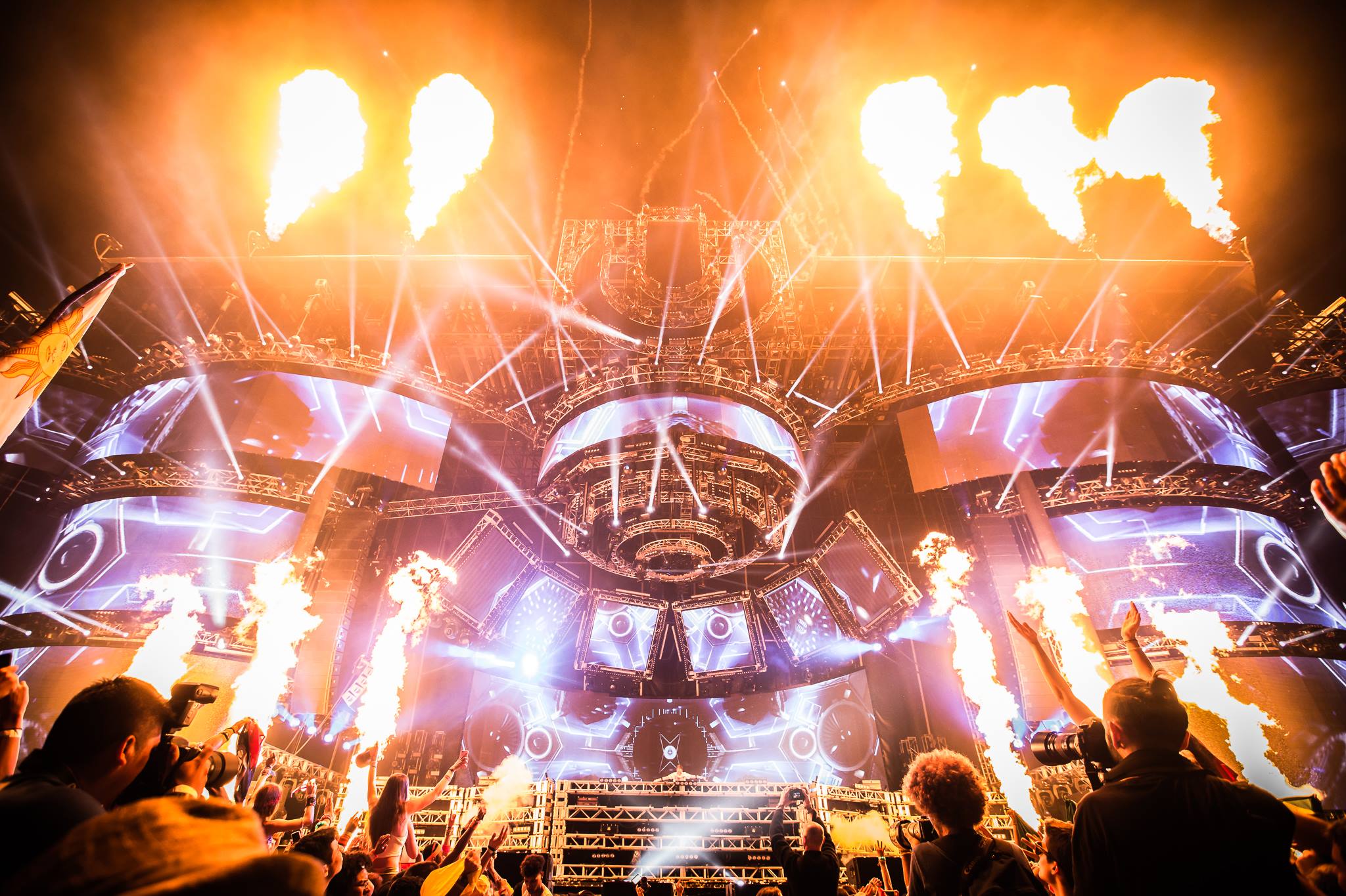 Ultra Live Sets To Help You Tackle Your Monday Blues Sherpa Land