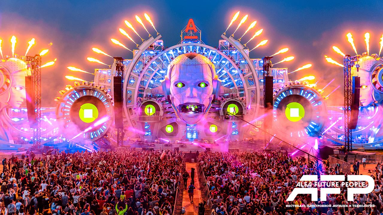Check Out The Russian Festival Main Stage That's Giving Tomorrowland A Run  For Their Money - Sherpa Land