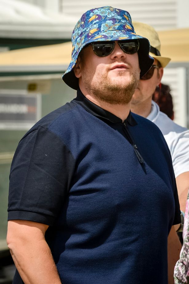 bucket hat festival outfits