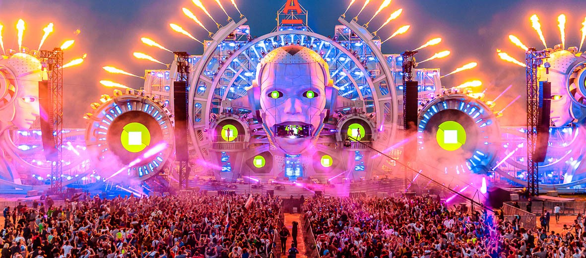 Nieuw Here Are The Most Spectacular Festival Stage Designs From 2015 ZO-52
