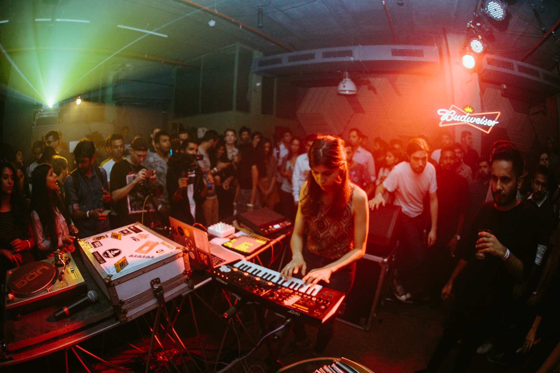Sandunes At Budweiser X Boiler Room Whats Brewing In Mumbai
