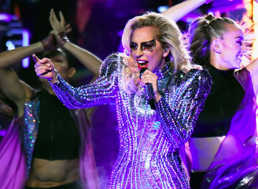 Lady Gaga Hair Makeup Super Bowl 2017 Sherpa Land Online Guide