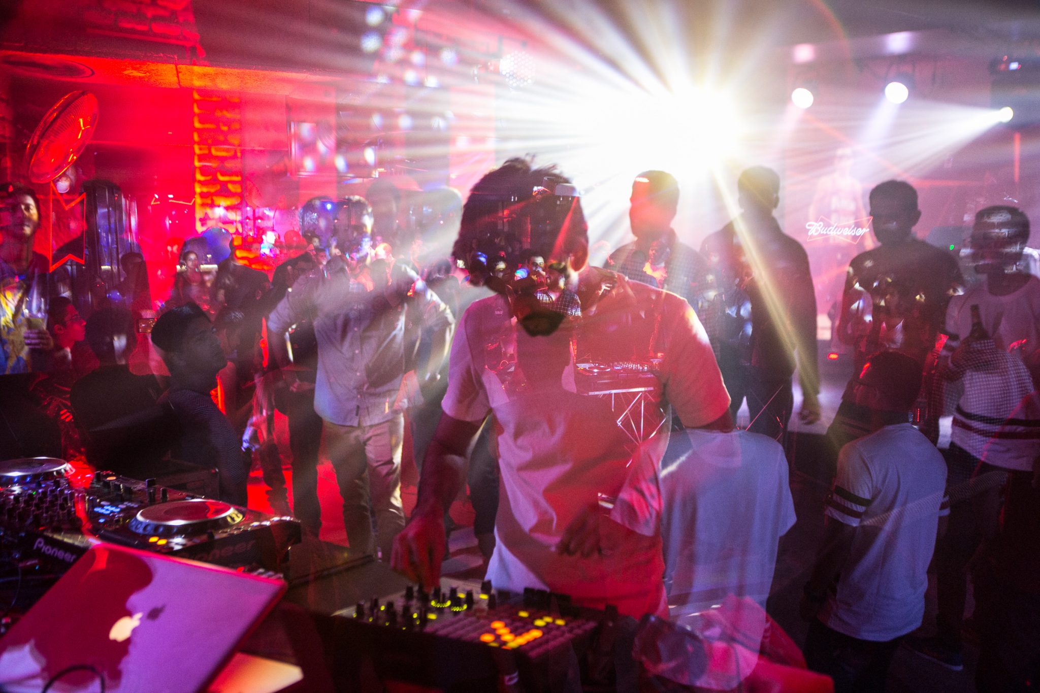 REVIEW The Sublime Experience That Was Boiler Room x Budweiser