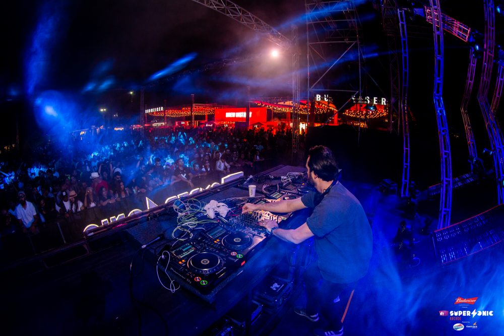Paul Ritch playing his set at the #BUDXAWAKENINGS stage at Vh1 Supersonic 2019