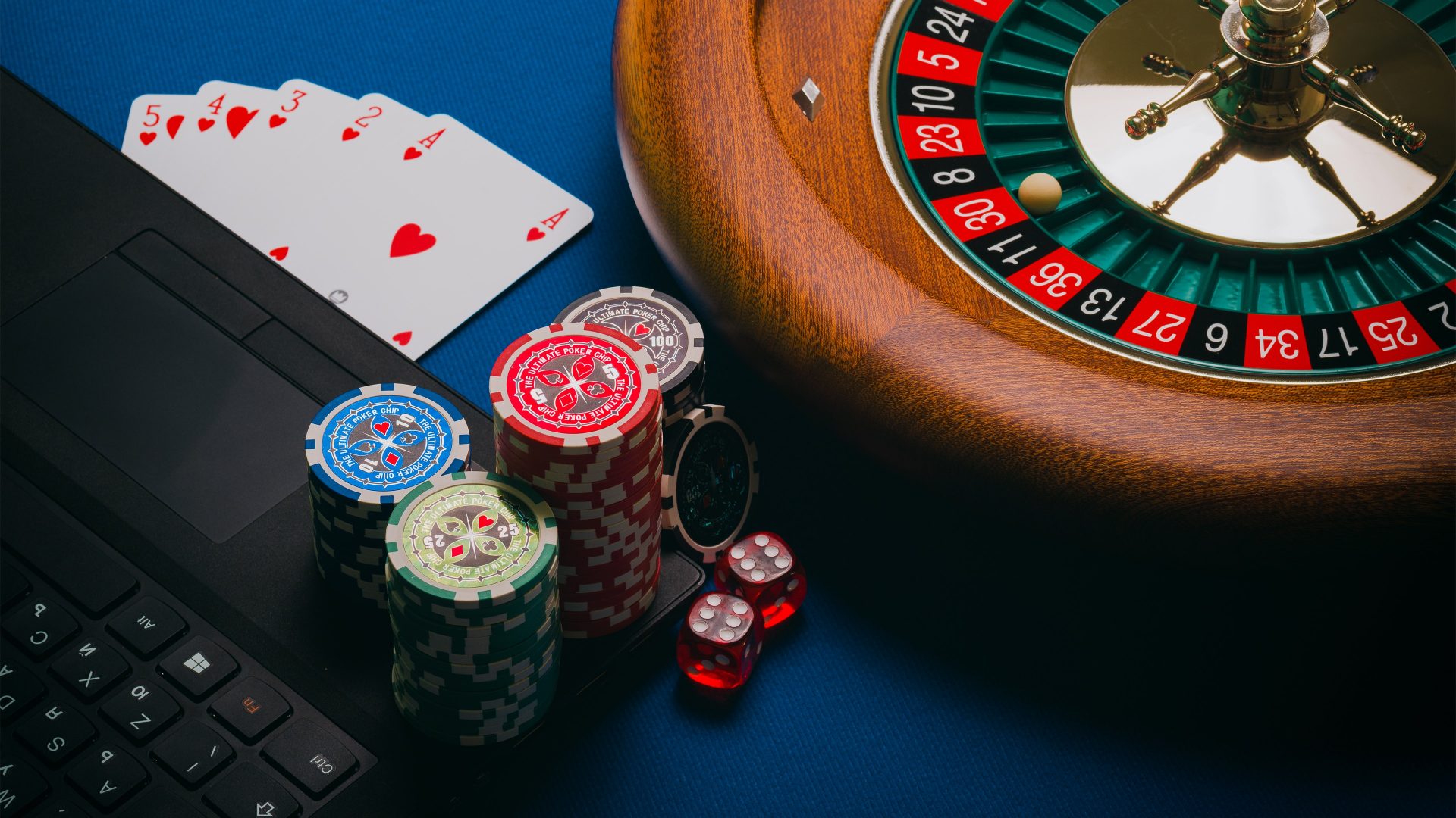 Gambling in the Modern World- An Era of New Technological Innovations -  Sherpa Land